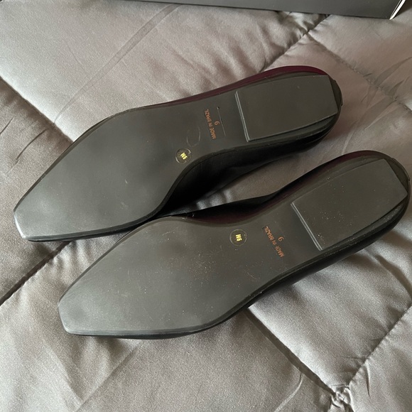 Vince Camuto New- Cay Flat black shoe 9M - Picture 2 of 5